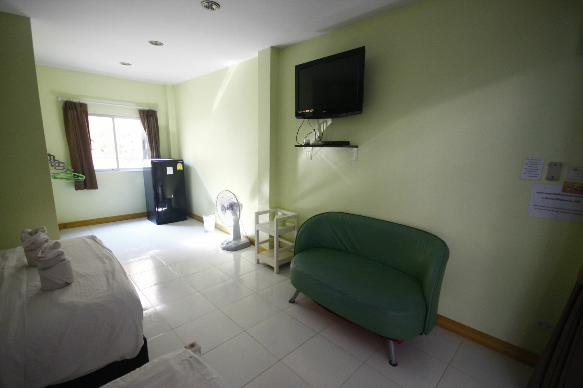 Tawaen Beach Resort Ko Lan Dış mekan fotoğraf